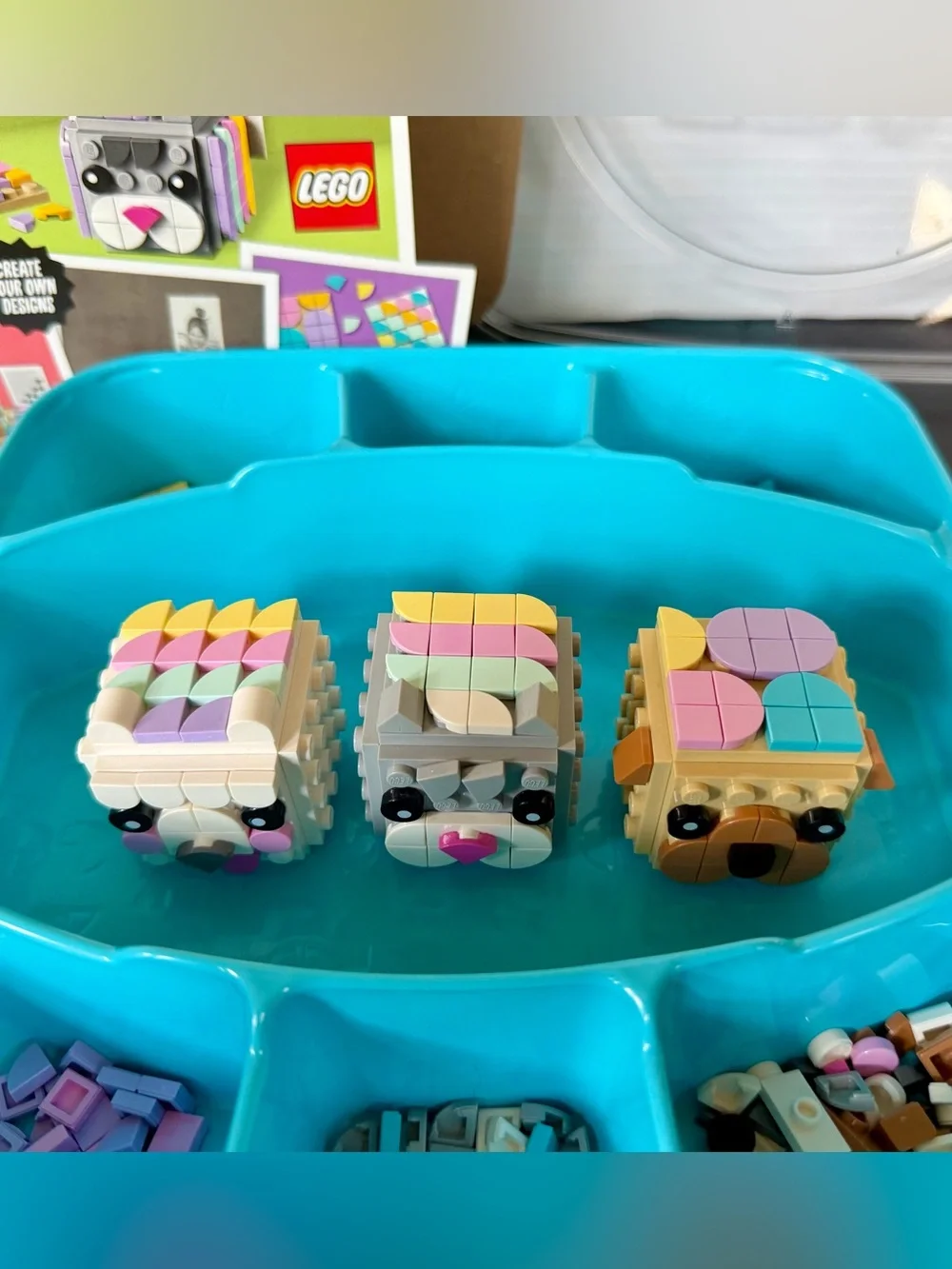 LEGO DOTS Animal Picture Holders (Set 41904)